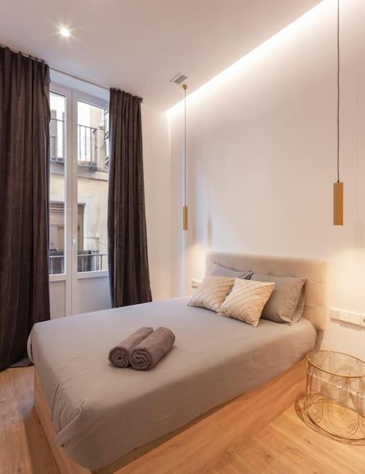 Centro III Calle Carrera De San Jeronimo 3Br 3Bh Мадрид Екстериор снимка